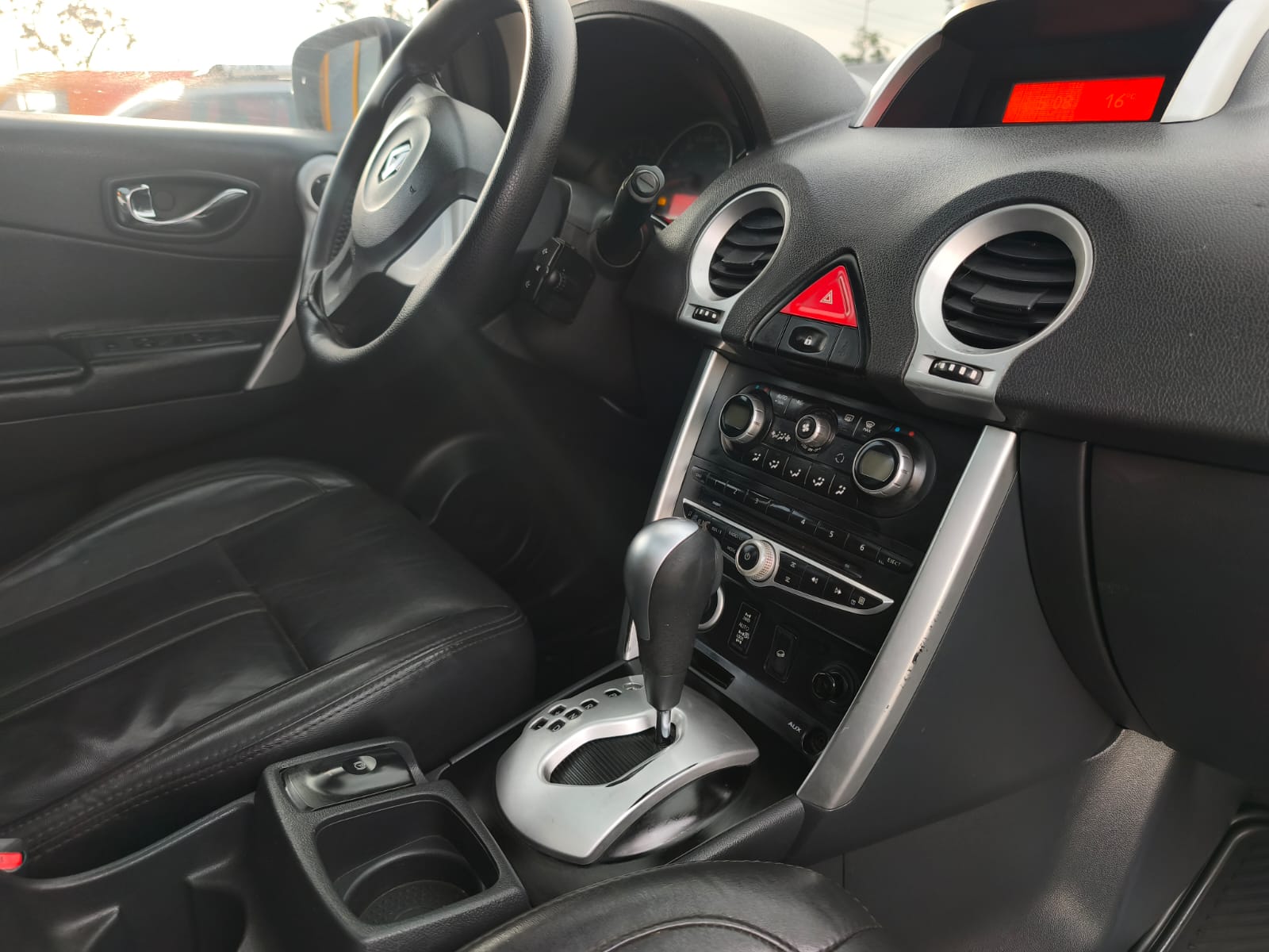 RENAULT KOLEOS PRIVILEGE