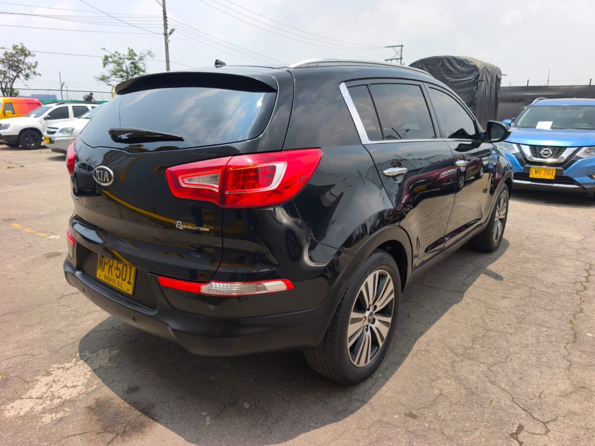 KIA SPORTAGE REVOLUTION