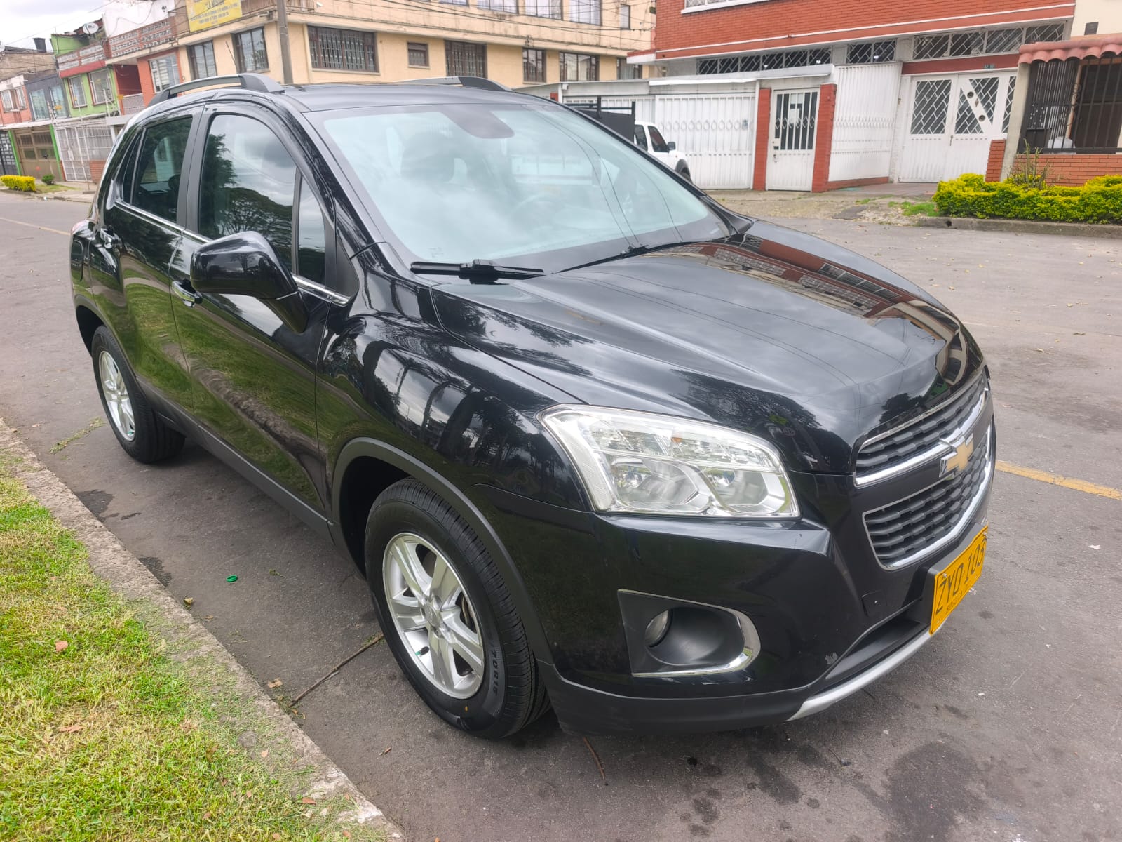 CHEVROLET TRACKER