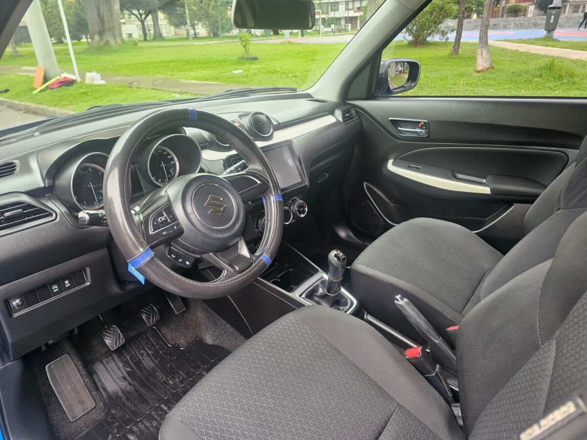 SUZUKI SWIFT HYBRID