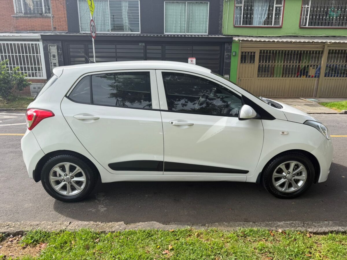 HYUNDAI GRAND i10