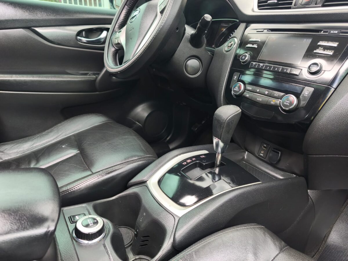NISSAN X TRAIL T32