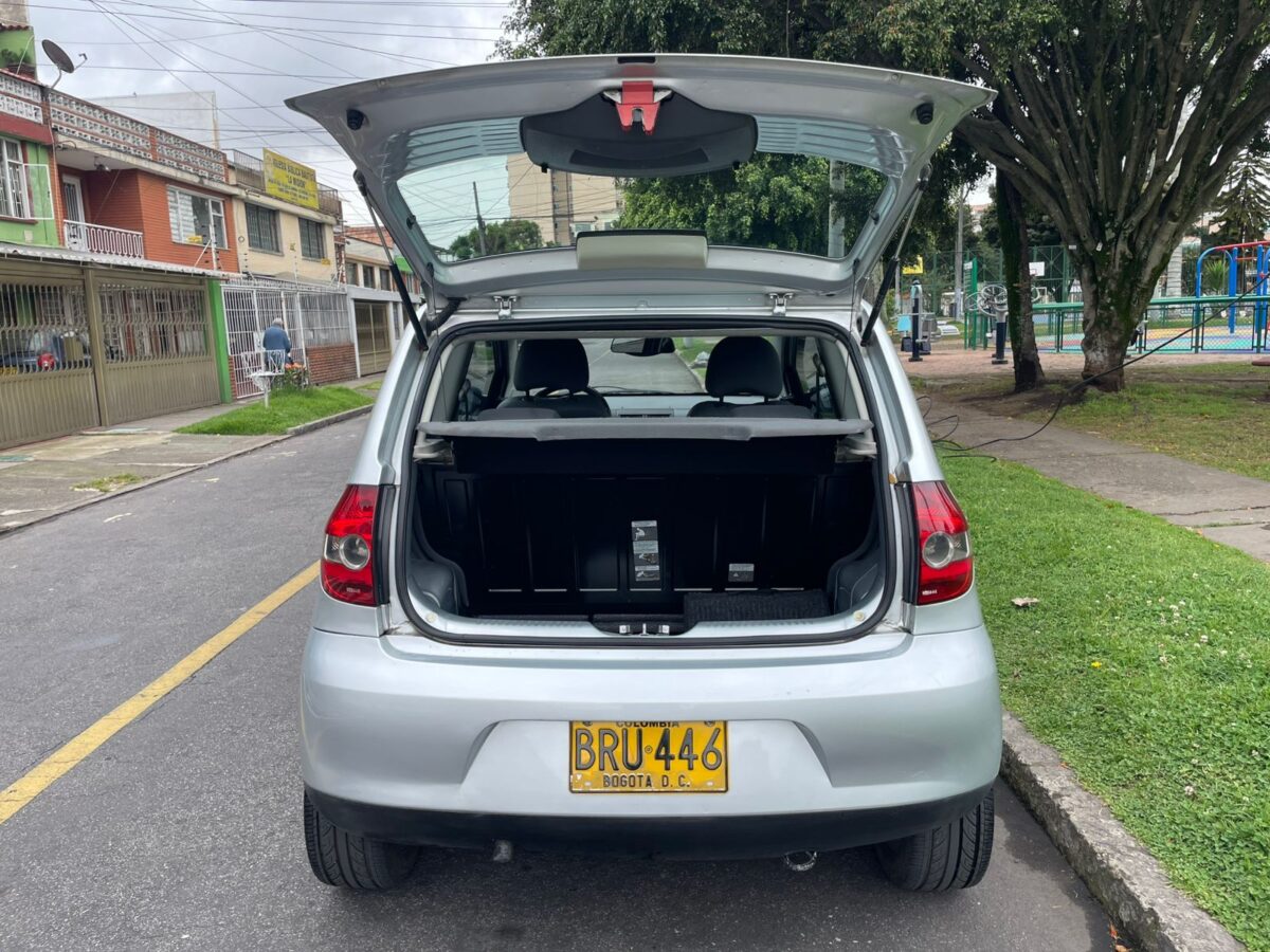 VOLKSWAGEN FOX