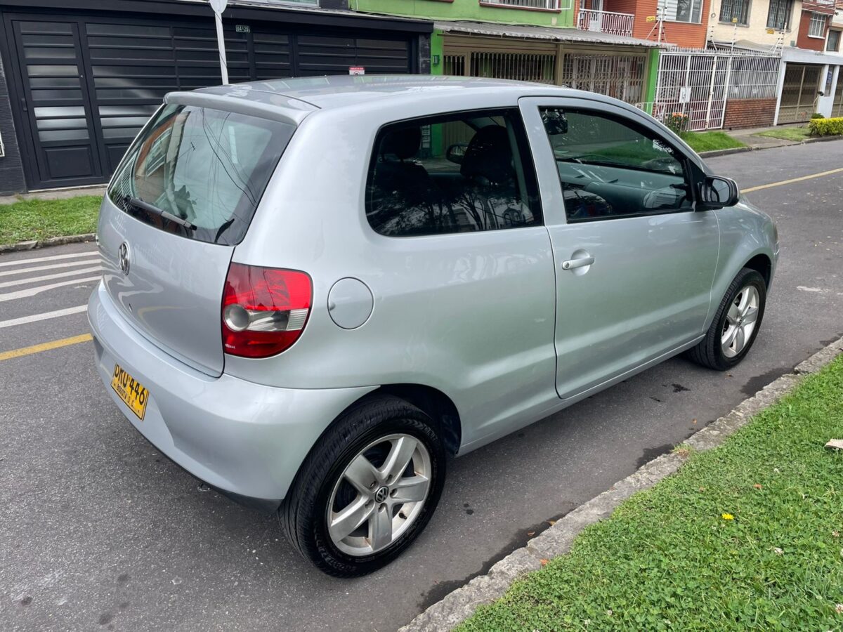 VOLKSWAGEN FOX
