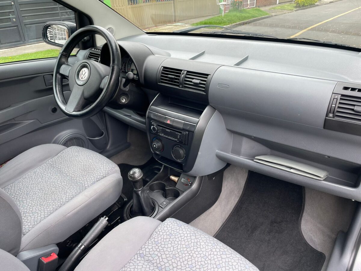 VOLKSWAGEN FOX