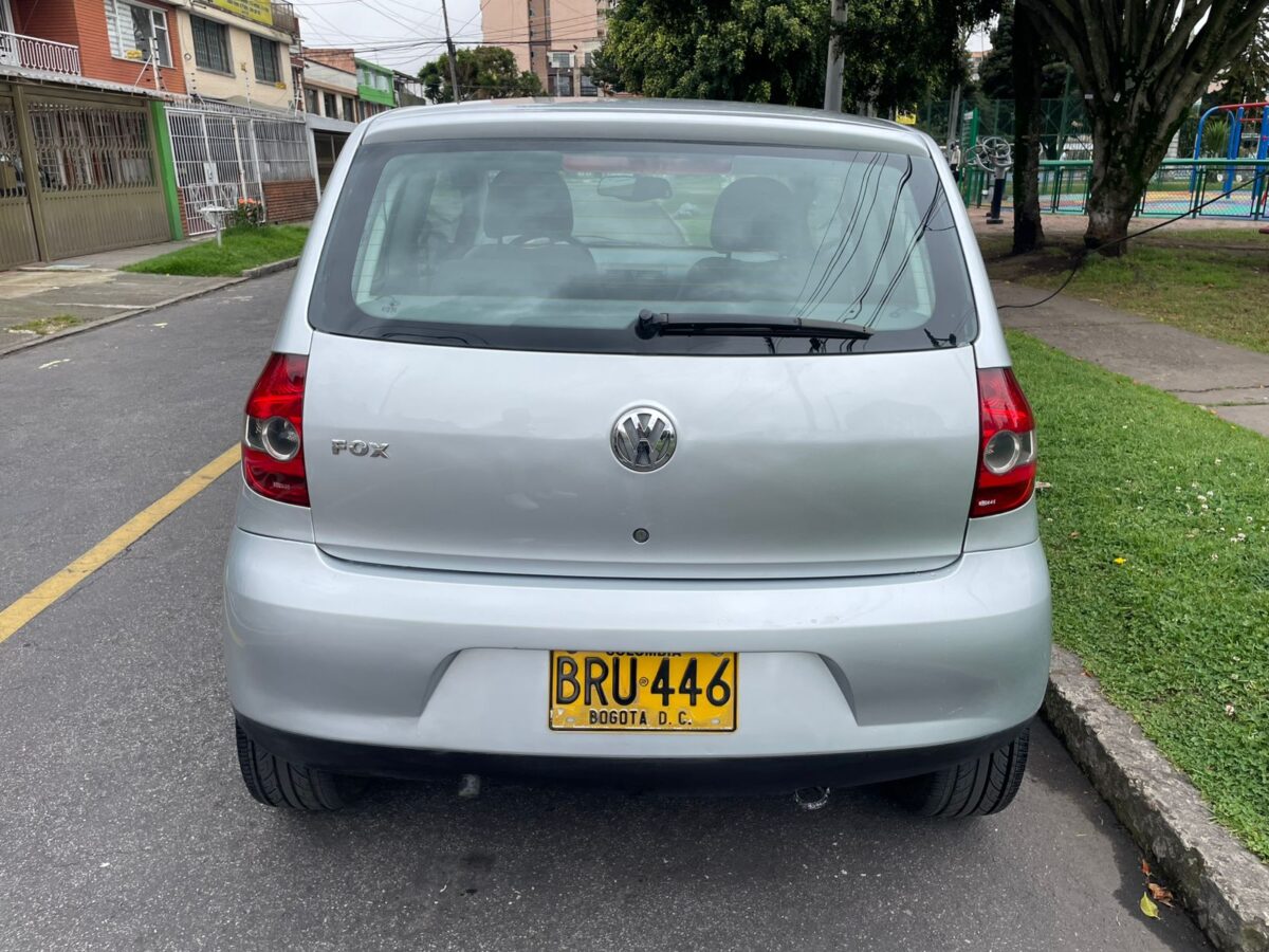 VOLKSWAGEN FOX
