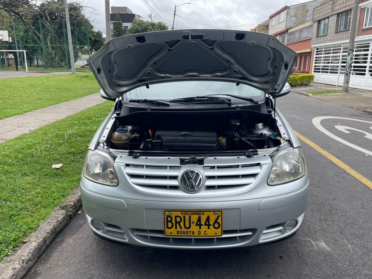 VOLKSWAGEN FOX