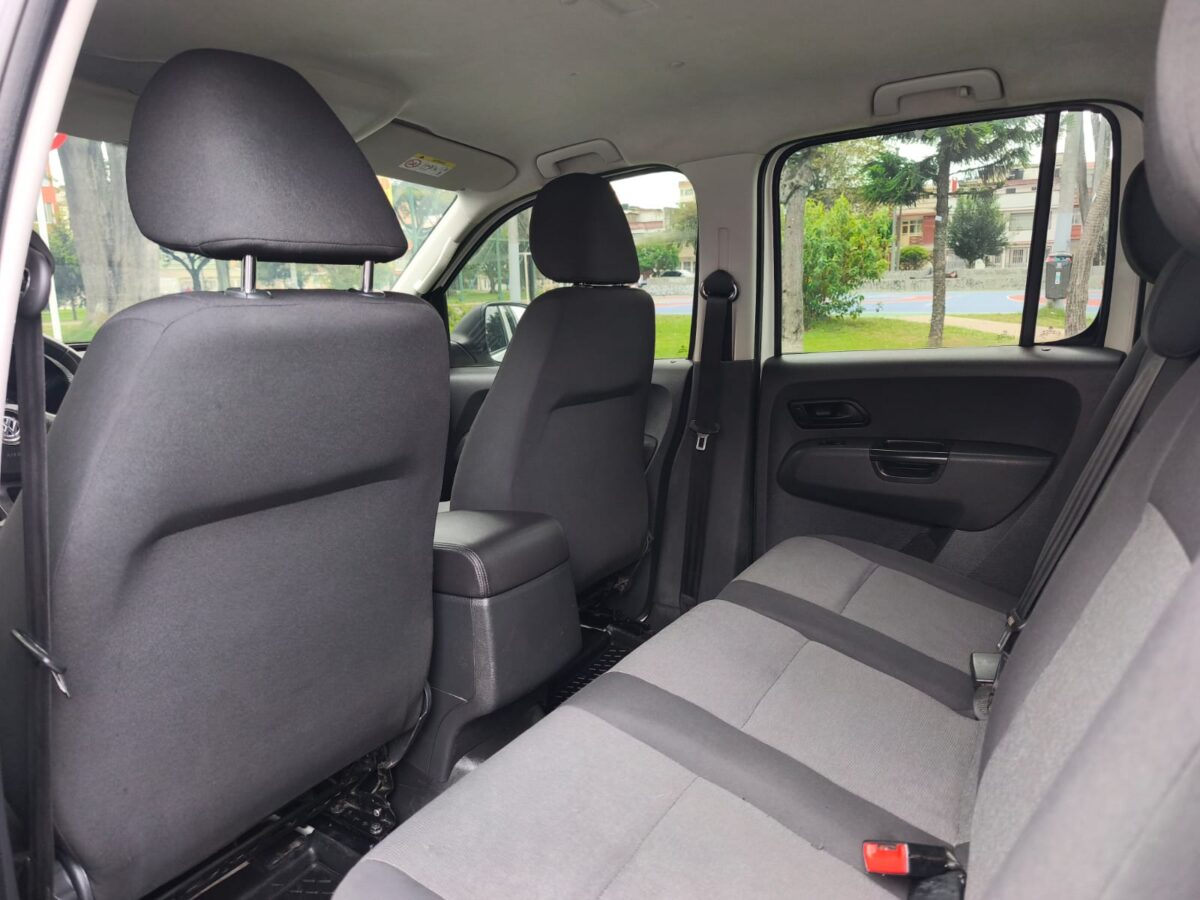 VOLKSWAGEN AMAROK TRENDLINE