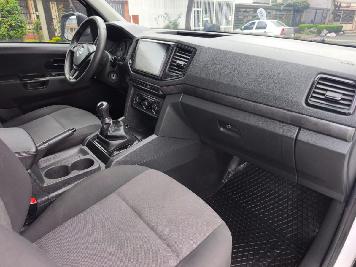 VOLKSWAGEN AMAROK TRENDLINE