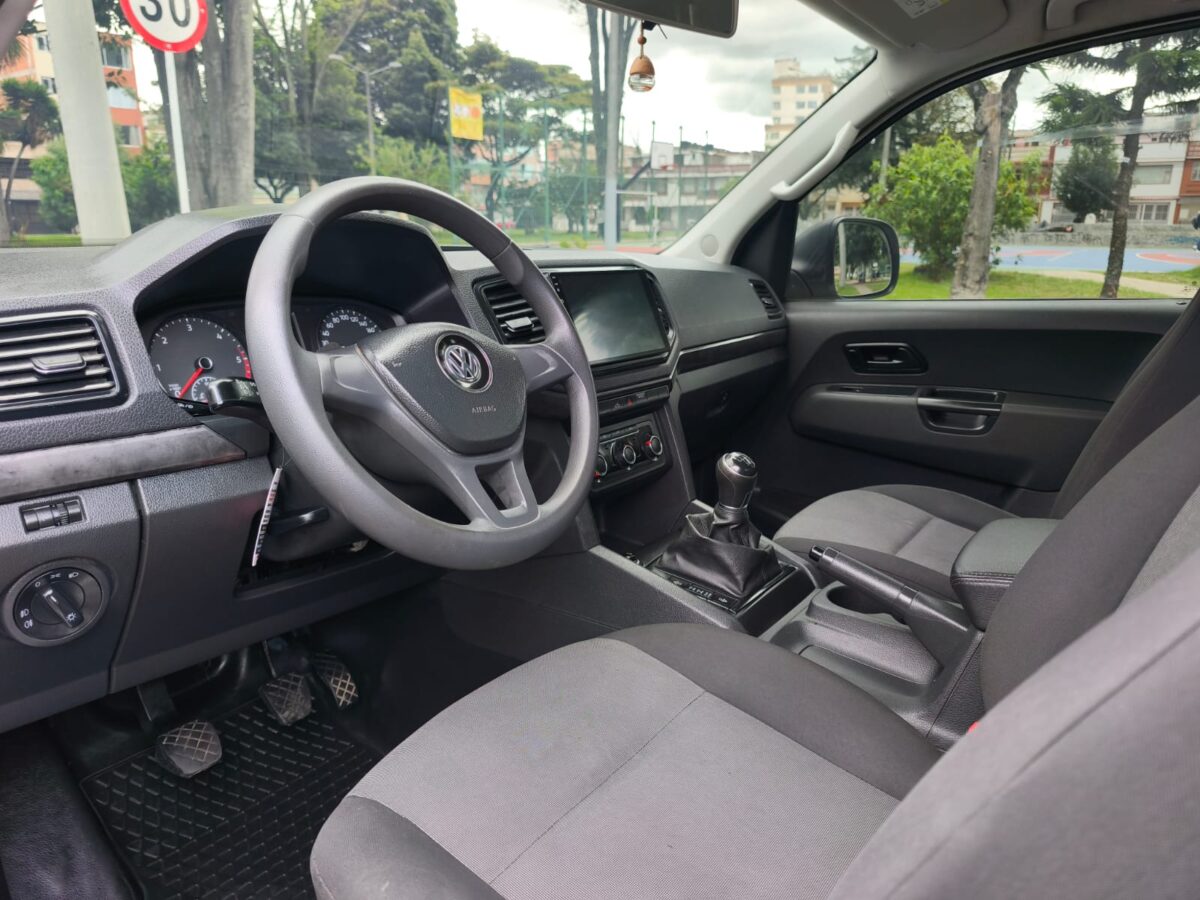 VOLKSWAGEN AMAROK TRENDLINE
