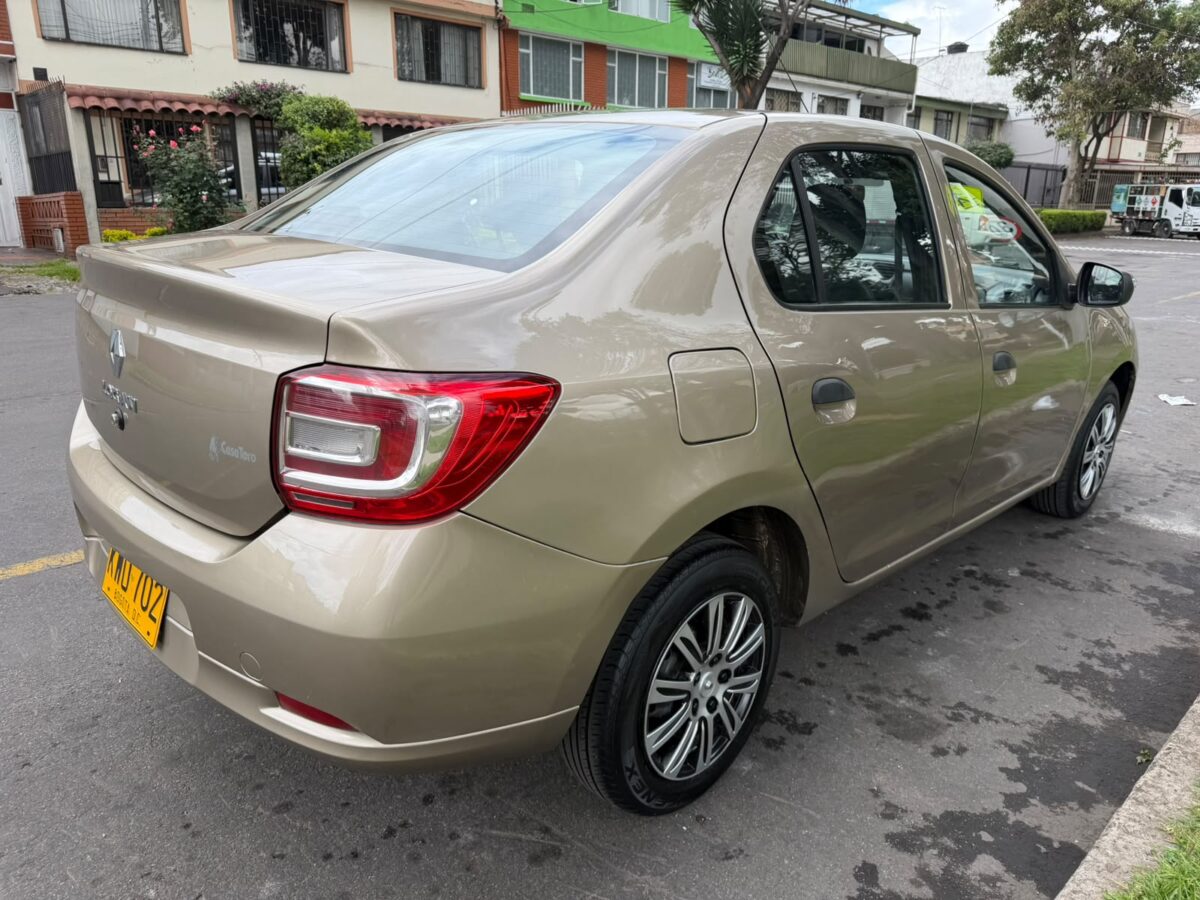 RENAULT LOGAN