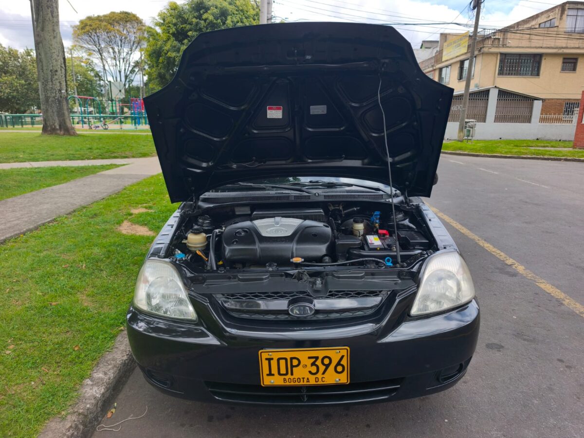 KIA RIO STYLUS