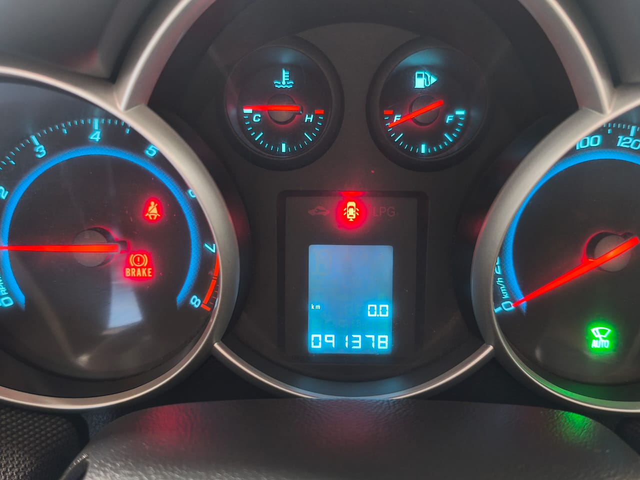 CHEVROLET CRUZE