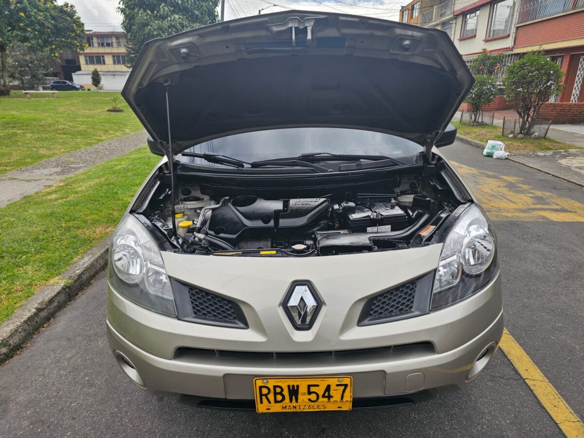 RENAULT KOLEOS