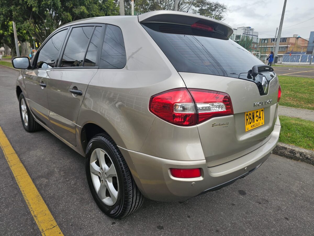 RENAULT KOLEOS