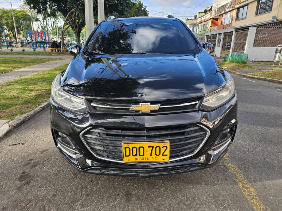 CHEVROLET TRACKER
