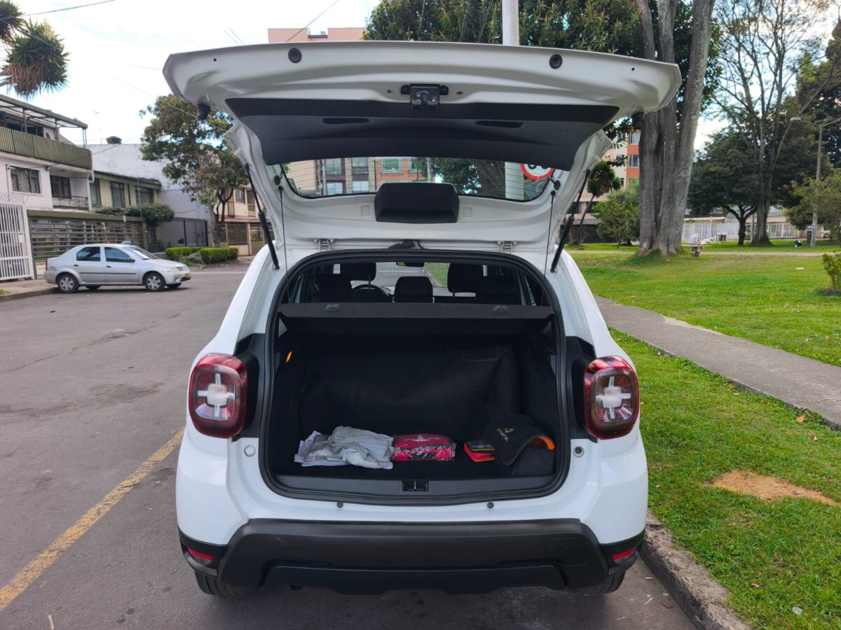 RENAULT DUSTER