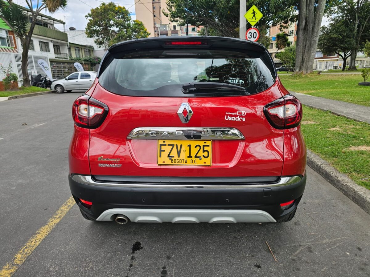 RENAULT CAPTUR
