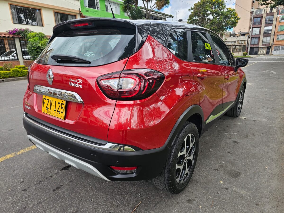 RENAULT CAPTUR