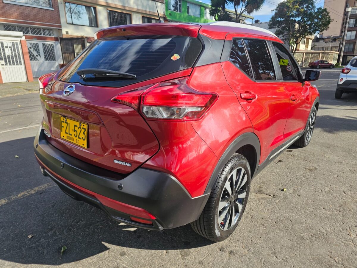 NISSAN KICKS