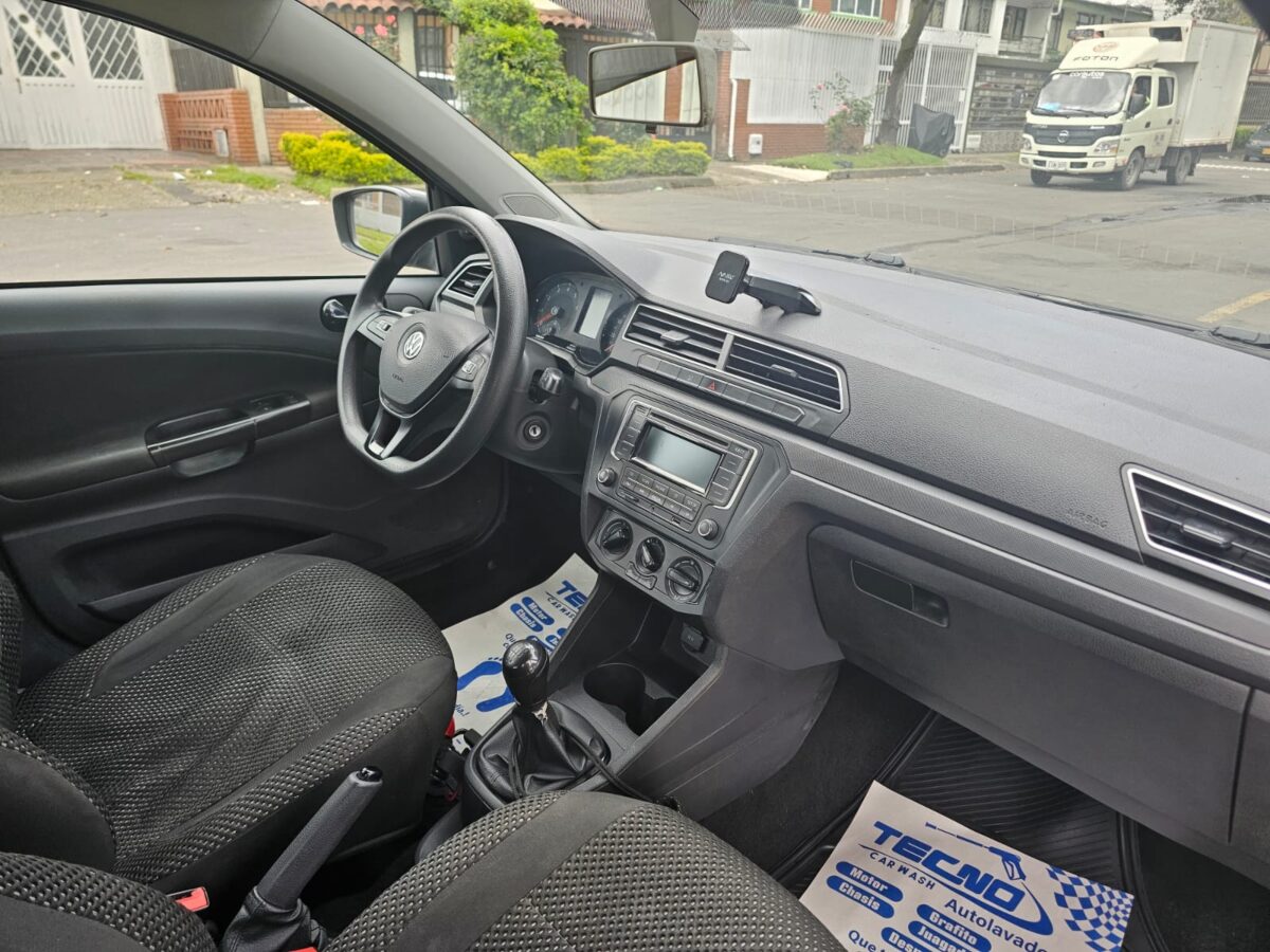 VOLKSWAGEN VOYAGE TRENDLINE